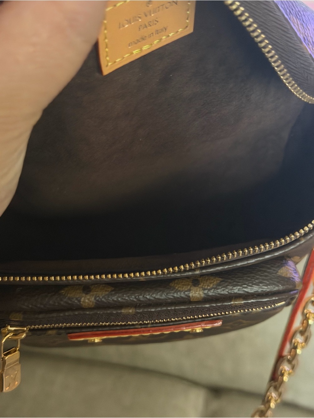 *SOLD*Louis Vuitton Monogram mini bumbag w/Gold Chain and Natural Leather Trim - Picture 7 of 9